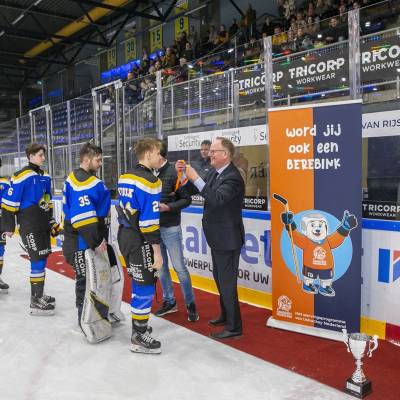 FINALE U17 66