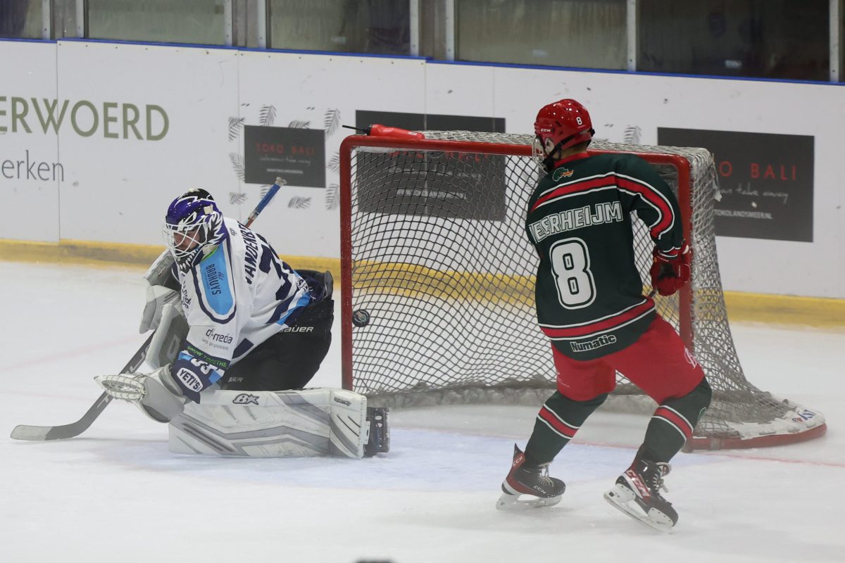 Utrecht won in eigen huis van Breda Yeti's.