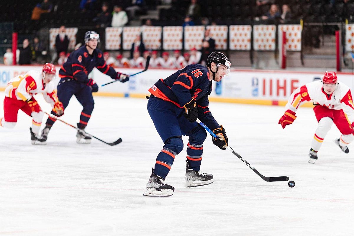 Kilian van Gorp scoort tegen China