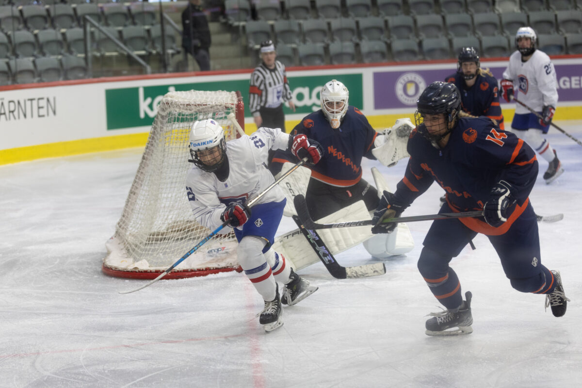 Nederland vrouwen vs Frankrijk 53