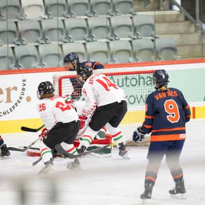 Nederland vrouwen vs Hongarije 150