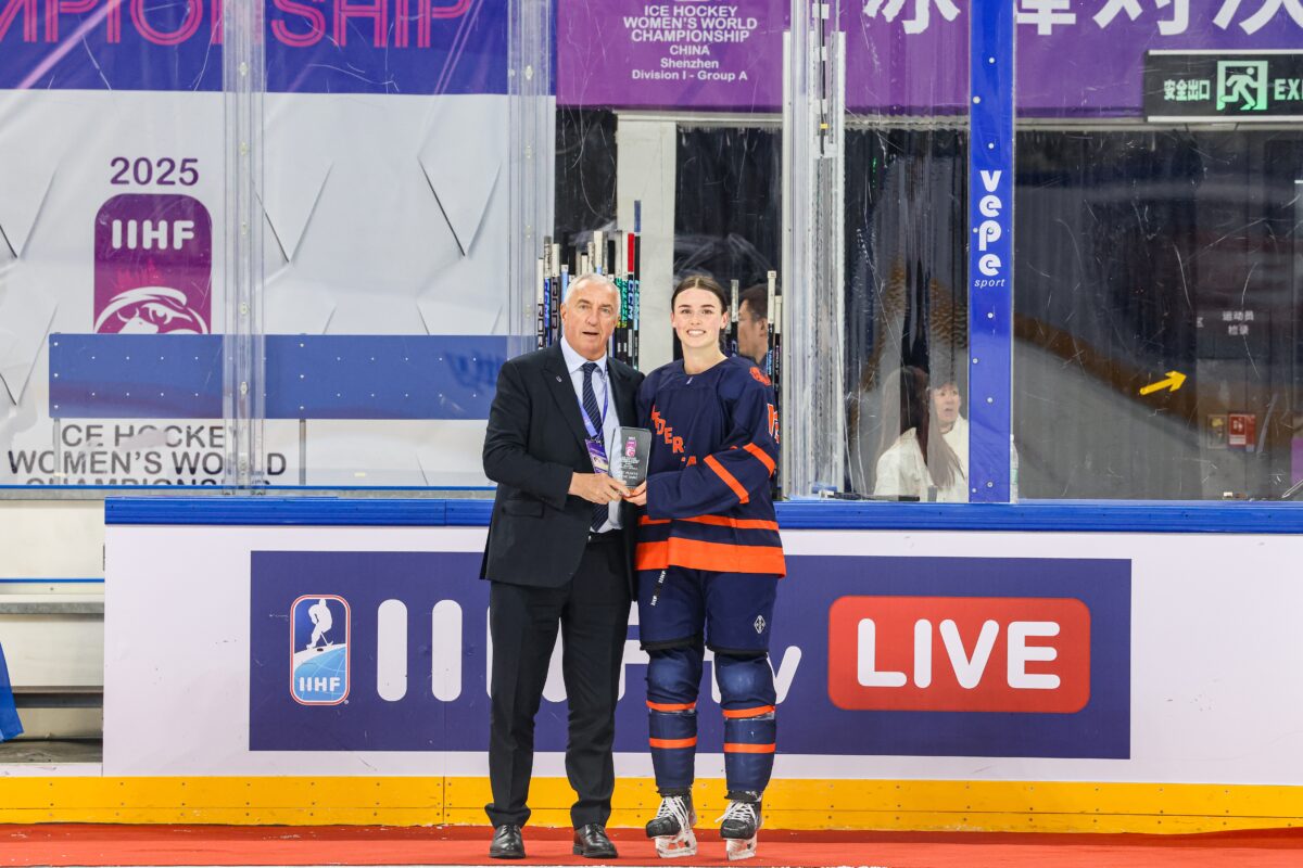 Actie uit wedstrijd Nederland vs Frankrijk WK Shenzhen China 2025