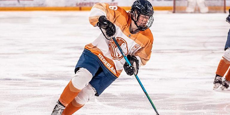 2022 04 WK 16 IHF 22 Esther De Jong