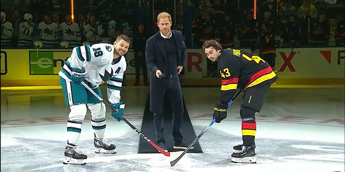 Prins Harry doet puckdrop