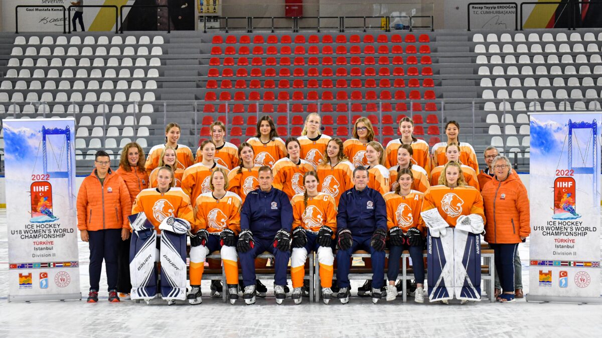 NETHERLANDS 2022 IIHF U18 WOMENS CHAMP TBHFORGTR 4 2 12