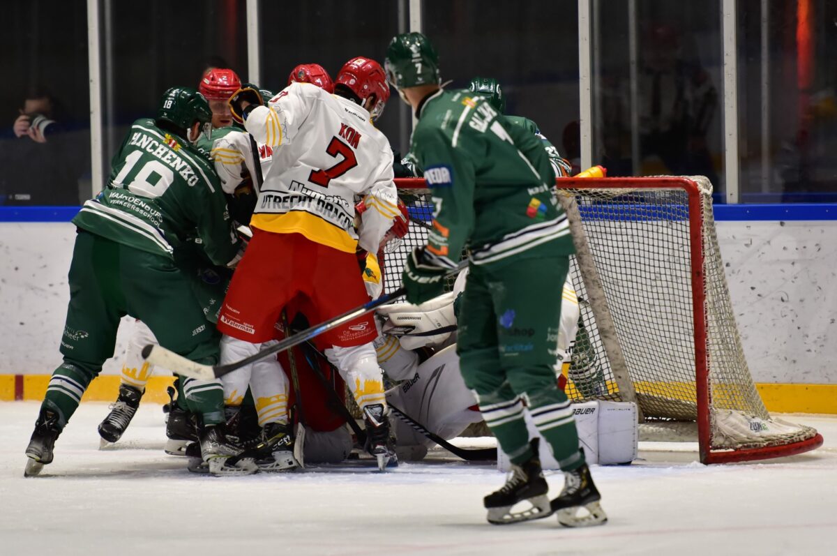 Dordrecht in actie tegen Utrecht.
