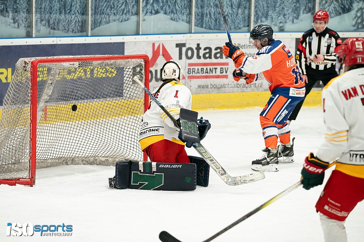 Een van de doelpunten van Eindhoven in de wedstrijd tegen Utrecht