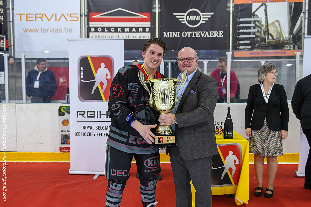 49407643163 92ec677037 k