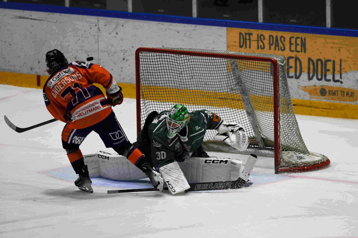 De wedstrijd tussen Dordrecht en Eindhoven werd beslist na penaltyshots