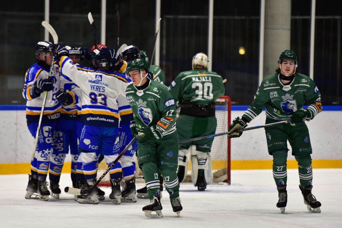 Leeuwarden boekte een ruime zege in Dordrecht.
