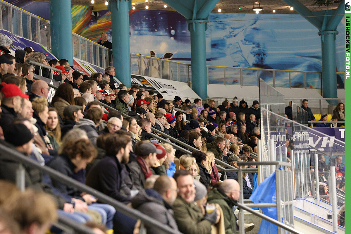 De Eredivisie trok dit jaar fors meer publiek dan vorig jaar.