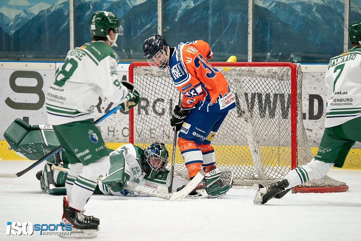 Kemphanen won van Dordrecht Lions