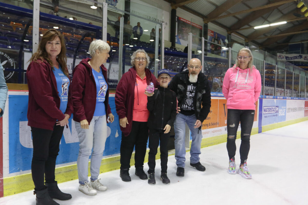 De Ilse Robben Award en de Ilse Robben Talent Award werden uitgereikt tijdens het Girls Only Hockey Weekend 2021.