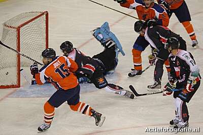 OKT Hun Ned5 vierde goal door Joly