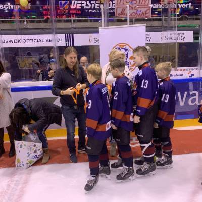 C53 D3123 1316 4 C44 9655 549833 D1917 C