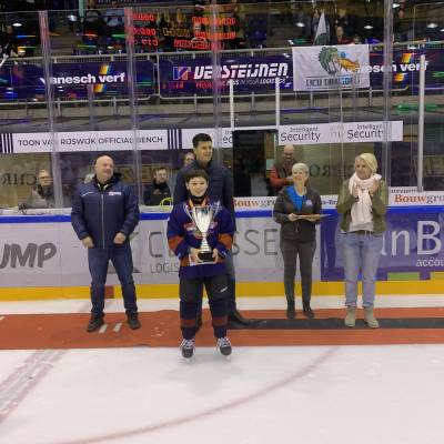 77 D5172 D E2 B3 4 Eee Ad79 3 Bcb09 B67969