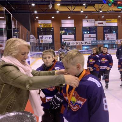 De5 D6534 E999 40 E9 9430 F3 D2 B12 Dcf62