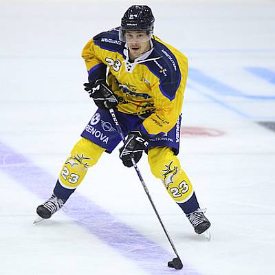 Thialf Icehockey Cup Trappers 201920 Adam Bezak in shirt Tilburg