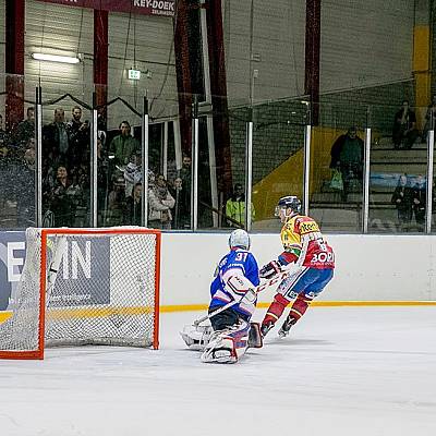Eaters Flyers RBS penalty shot Gyesbreghs 09 2017