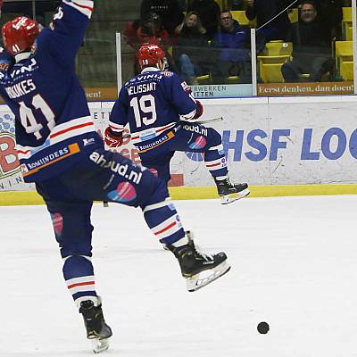 Houkes En Melissant Juichen Nijmegen Devils 2020