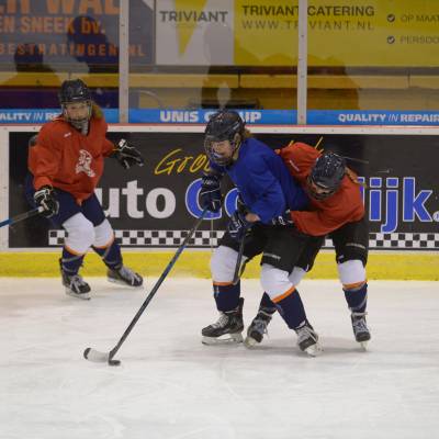 Oranje vrouwen trainingskamp Thialf 1