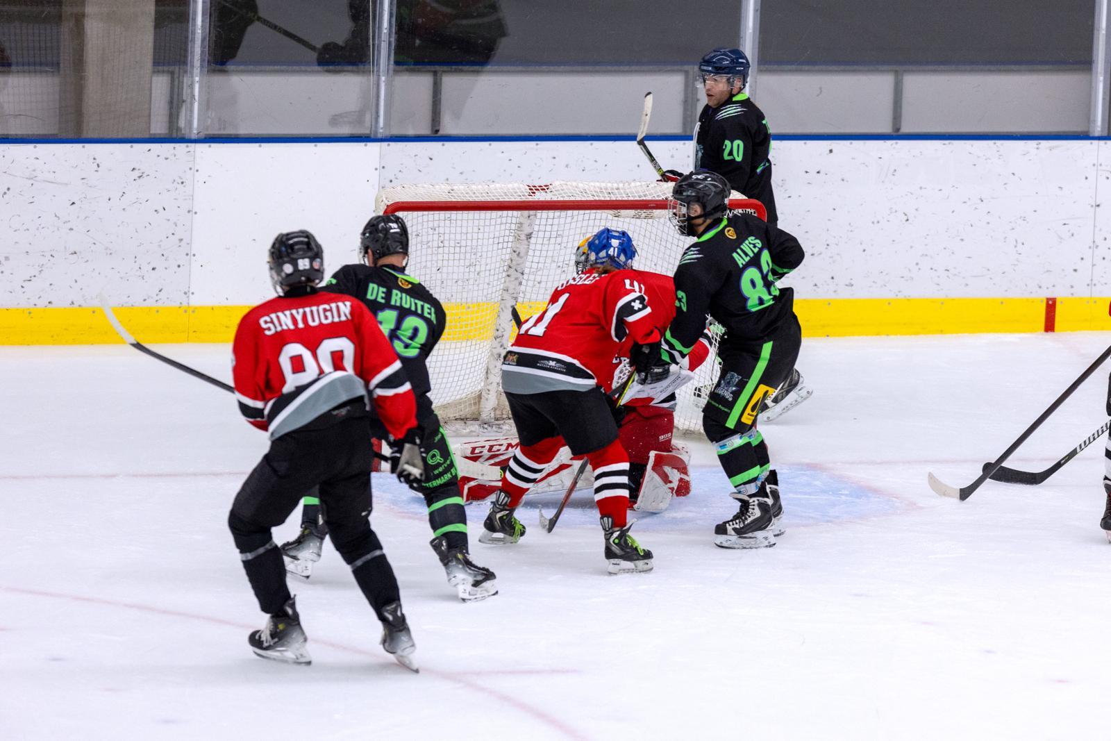 Actie uit 5e divisie wedstrijd