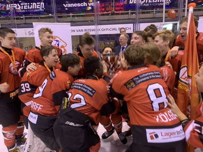 9058 D78 F 6706 4 D87 933 D 654421 Daba84