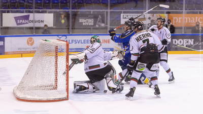 Doelman Björn Linda toonde zich een sterke sluitpost namens Herne tegen Tilburg Trappers.