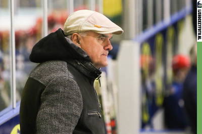 Alex Andjelic in de bank bij Zoetermeer Panters