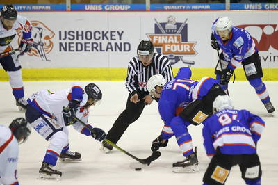 Final Four2018 Den Haag Heerenveen faceoff