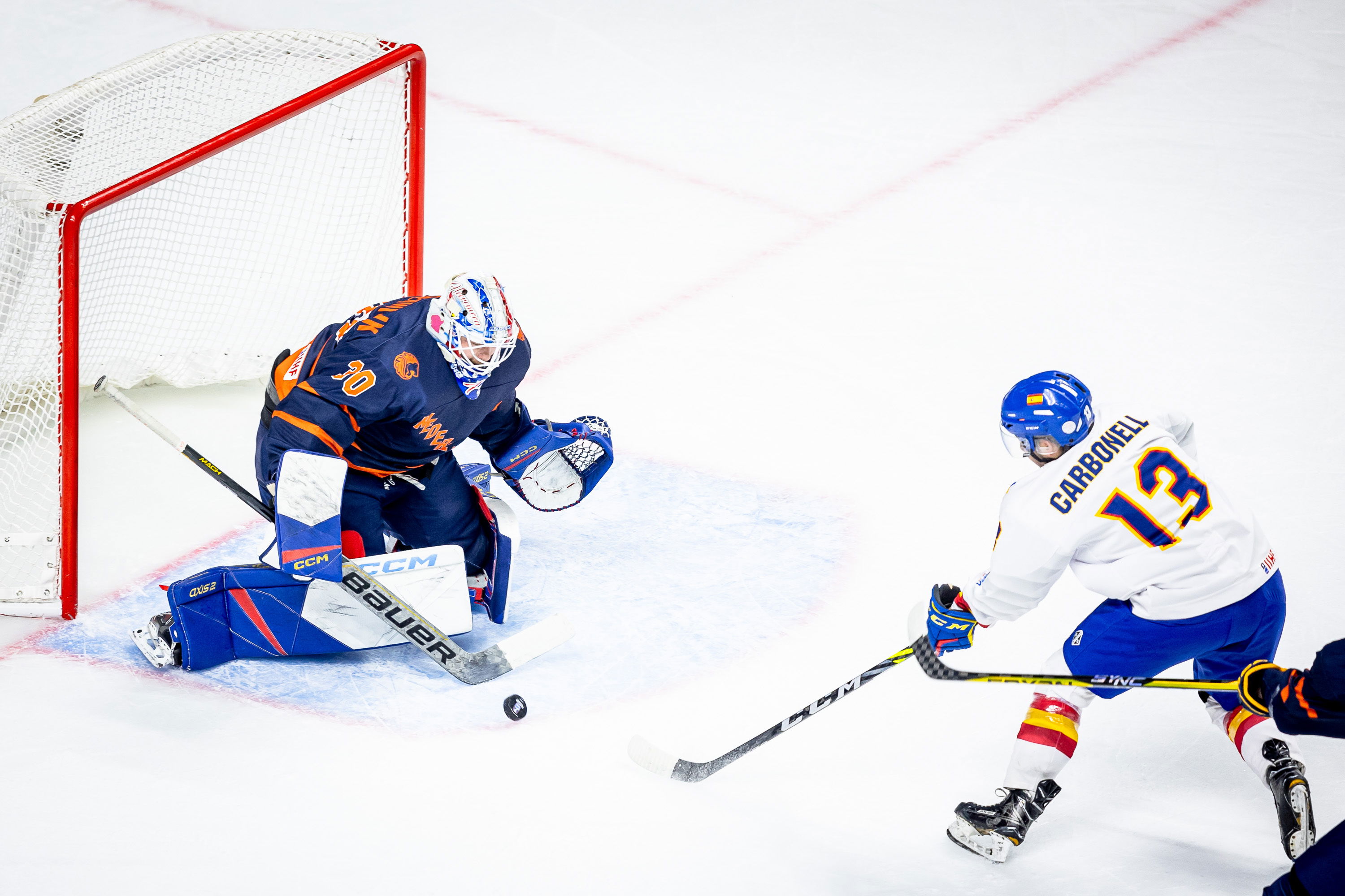 Martijn Oosterwijk kreeg 2x zoveel schoten als zijn Spaanse collega