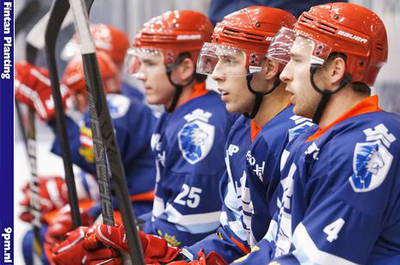 Lions bench generic2 home 1314