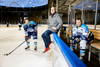 Yeti’s voorzitter Roy Slond (midden): ,,We willen niet dat onze leden veel voor het eerste team moeten gaan betalen.”